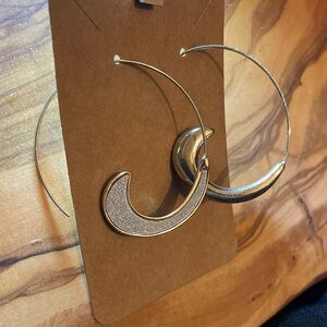Silver Hoop Earrings with Sparkle Inlay